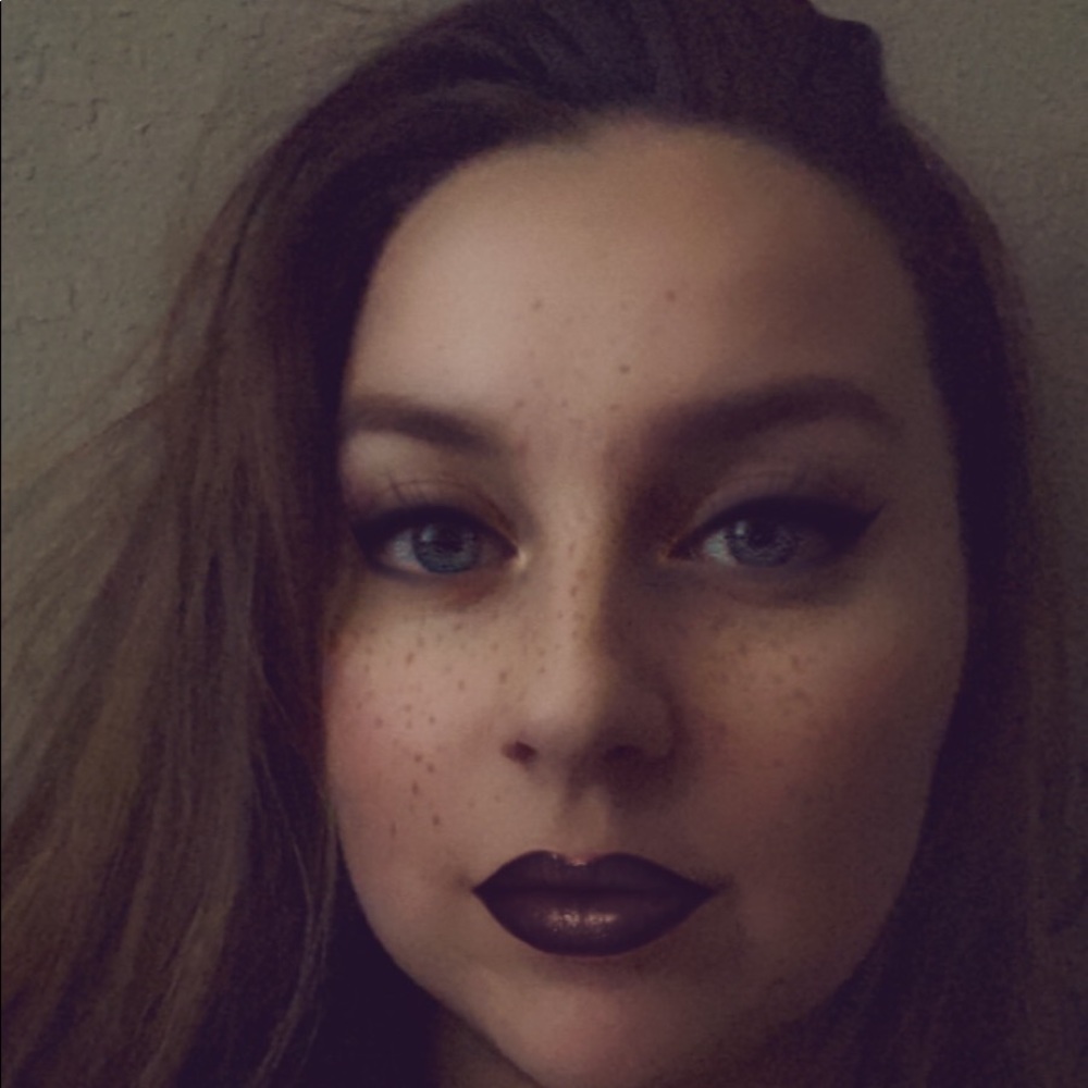Meet your Posher, Jeni